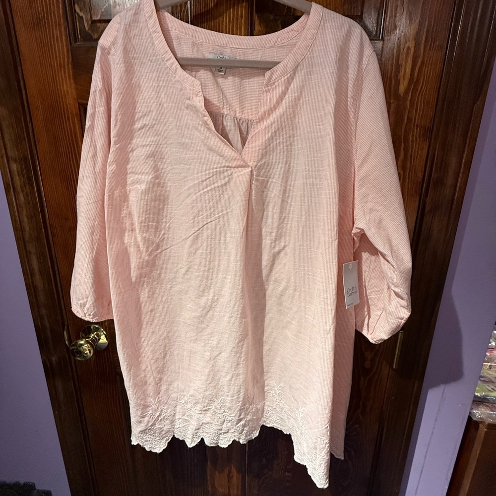 Women's Pink Top